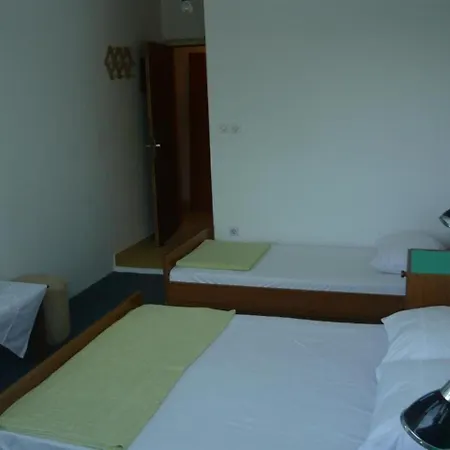 Apartman Marijana-double With Balcony 1 Lovište